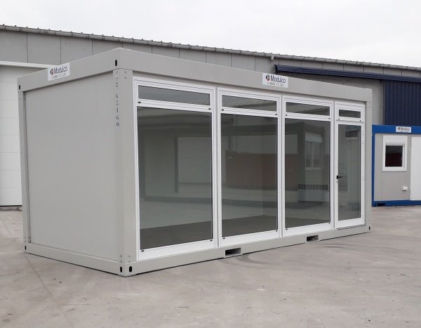 ( M63V) Pop-up store/ Face vitrée 600 x 300 cm ( +/- 18,00 m² )