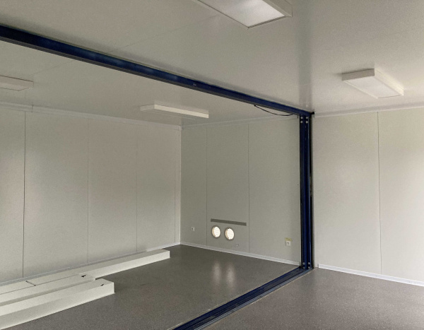(M66) 600 cm x 600 cm ( +/- 36,00 m² )