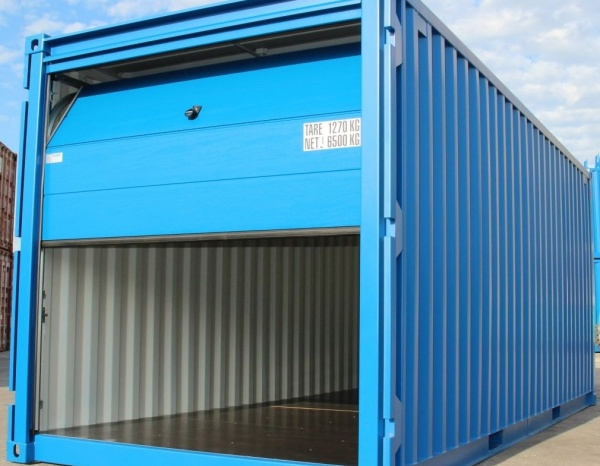 Oplslagcontainer "  sectionneldeur 20 voeten ( +/- 14,70 m² )