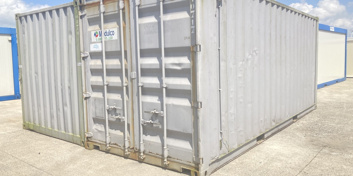 OCCASION : 2 CONTAINERS DE STOCKAGE 20" Gris Assemblés pour former un container de 40" - slide 0